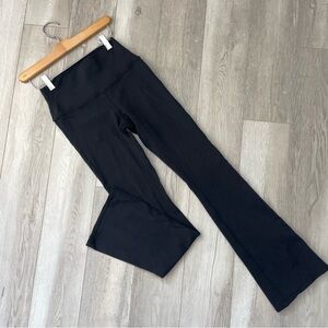 Alo Flare Leggings mid rise 29" womens Black (xsmall) workout athleisure long